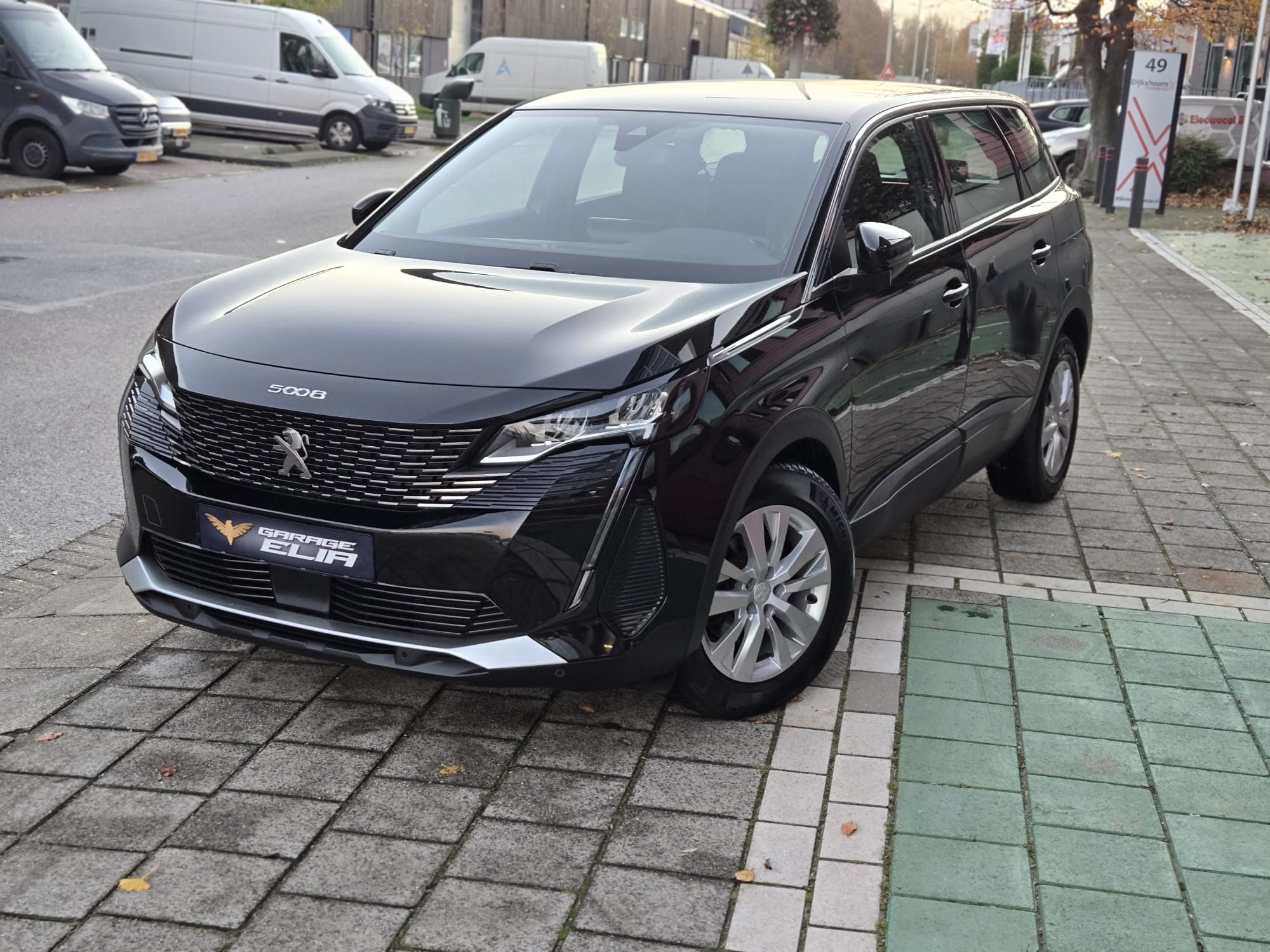 
								Peugeot 5008 7PL Aut. | LED | Navi | Camera | PDC | 6M Garantie full									